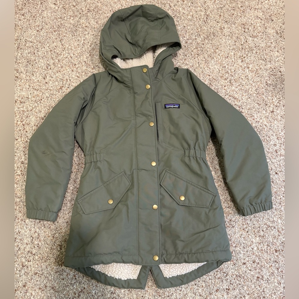 Patagonia Girls ithmus Green Hooded Parka with Gold Accents